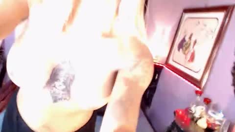 Snapshot of xxqueenofperfectionxx chatting on 01-03-25, 11:01 urperfection kelly online show from 01-03-25, 11:01