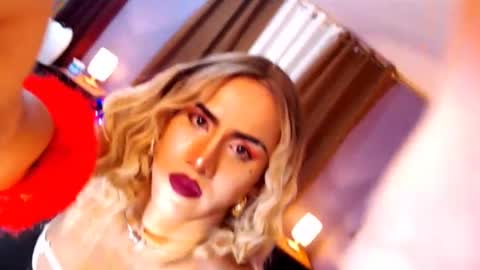 Snapshot of xxqueenofperfectionxx chatting on 01-24-25, 03:45 urperfection kelly online show from 01-24-25, 03:45