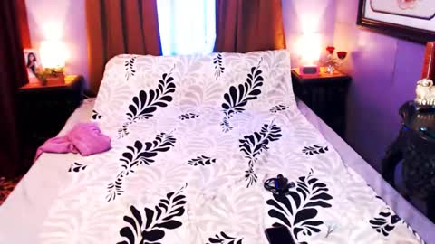 Snapshot of xxqueenofperfectionxx chatting on 02-03-25, 10:03 urperfection kelly online show from 02-03-25, 10:03