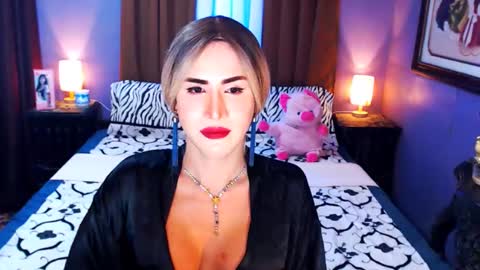 Snapshot of xxqueenofperfectionxx chatting on 02-28-25, 02:20 urperfection kelly online show from 02-28-25, 02:20