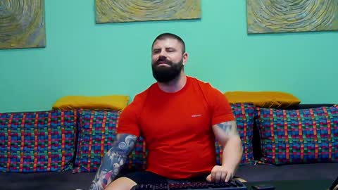 Xtream Leonard online show from 01-30-25, 02:47