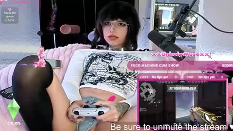 Muse n Poppy online show from 01-08-26, 10:12