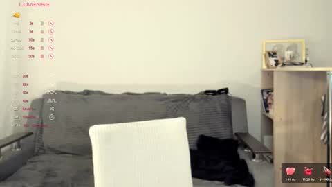 Vi online show from 10-28-25, 01:20