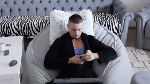 Snapshot of xxx_alejandro chatting on 09-14-25, 08:02 xxx_alejandro online show from 09-14-25, 08:02