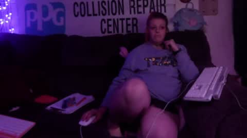 Snapshot of xxx_brattyslut_xxx chatting on 02-18-25, 10:16 CaliRaeMaxXx online show from 02-18-25, 10:16