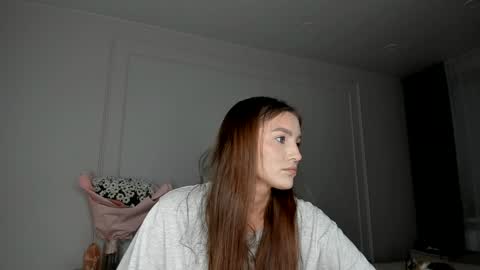 xxx_leila online show from 11-22-25, 01:43