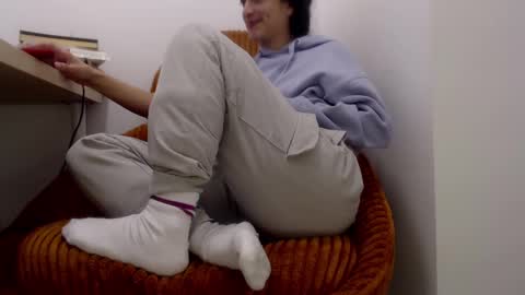 Snapshot of xxxbellalola chatting on 02-19-25, 01:50 Lola online show from 02-19-25, 01:50