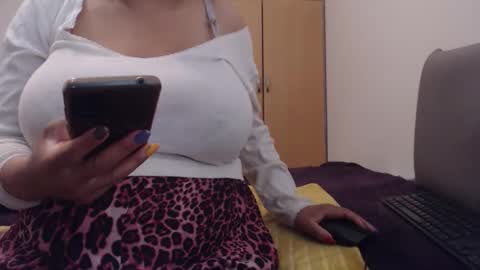 Ayanda online show from 10-14-25, 01:12