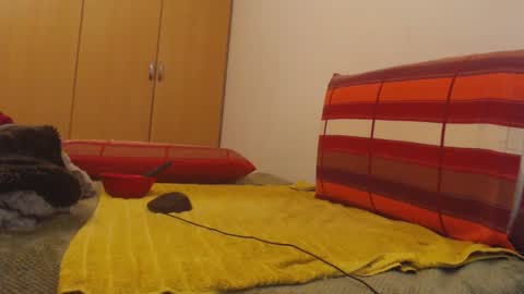 Snapshot of xxxbustybabe27x chatting on 05-06-26, 08:03 Ayanda online show from 05-06-26, 08:03