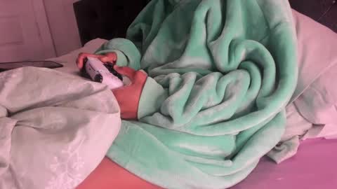 Danielle online show from 03-04-25, 12:29