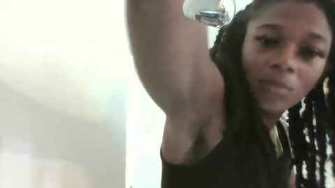 Danielle online show from 10-18-25, 08:42