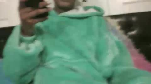 Danielle online show from 10-27-25, 02:54