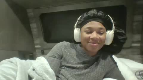 Danielle online show from 02-18-26, 06:42