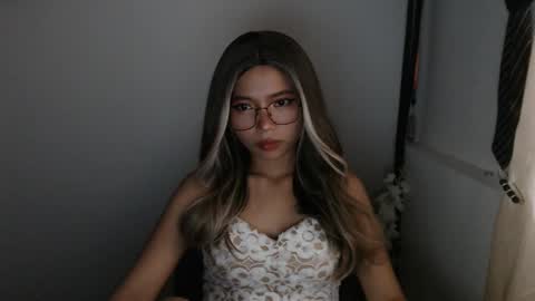 Snapshot of xxxforyouonlyxxx chatting on 01-27-25, 06:09 inday pinay online show from 01-27-25, 06:09