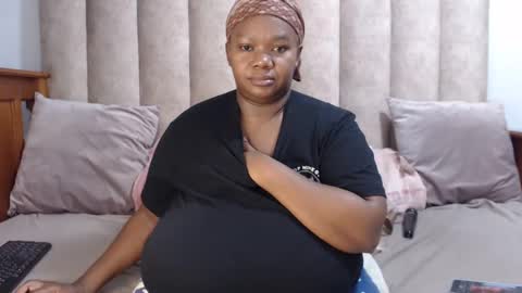 xxxgiantboobs online show from 02-20-25, 03:19