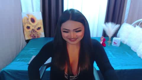Snapshot of xxxgiganticoliviacummerxxx chatting on 05-02-26, 06:02 OLIVIA online show from 05-02-26, 06:02