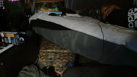 xxxjrstrokesxxx online show from 03-01-25, 08:02