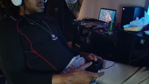 xxxjrstrokesxxx online show from 03-04-25, 11:54