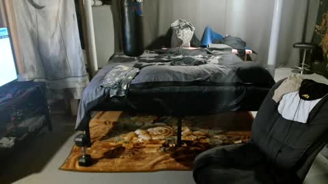 xxxjrstrokesxxx online show from 09-09-25, 02:44