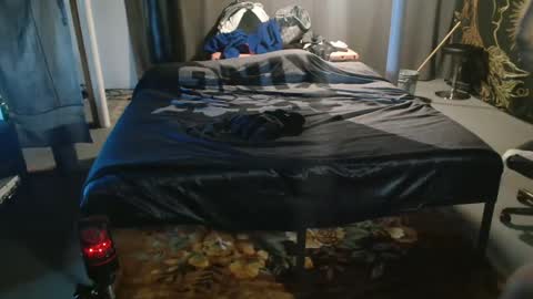 xxxjrstrokesxxx online show from 09-11-25, 05:35