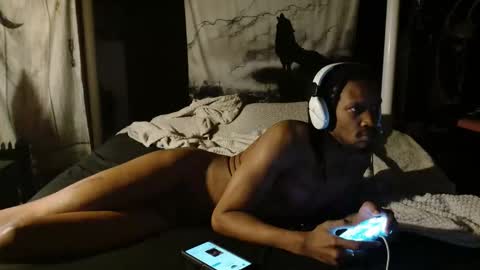 xxxjrstrokesxxx online show from 12-01-25, 12:54