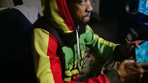 xxxjrstrokesxxx online show from 04-28-26, 09:53