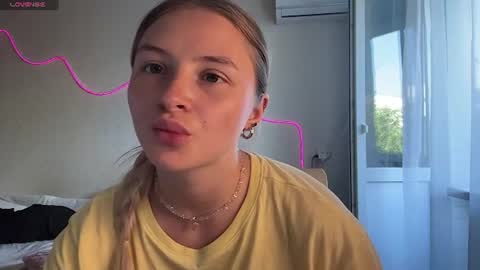 Snapshot of xxxkamilaxxx chatting on 07-03-26, 01:28 xxxkamilaxxx online show from 07-03-26, 01:28