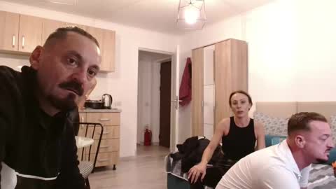 isa and gonzo online show from 11-01-25, 04:42