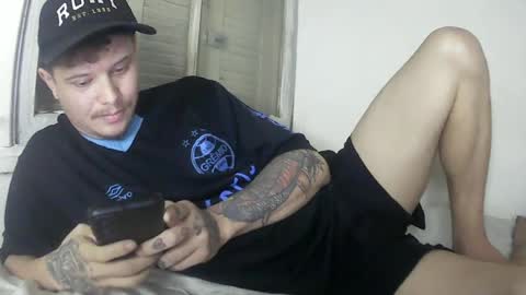 xxxlipe22 online show from 06-19-26, 12:04