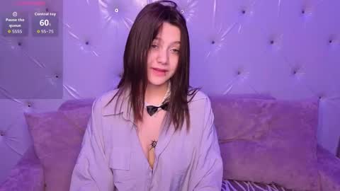 Snapshot of xxxnaughtyfoxxx chatting on 04-19-26, 05:29 foxy online show from 04-19-26, 05:29