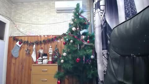 Lana online show from 12-17-25, 02:01