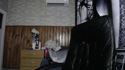 Snapshot of xxxnewlywedsxxx chatting on 04-21-26, 07:50 Lana online show from 04-21-26, 07:50