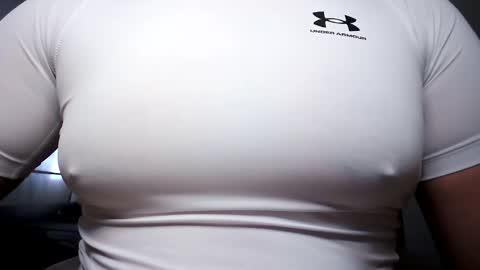 Snapshot of xxxotter chatting on 04-19-26, 10:03 xxxotter online show from 04-19-26, 10:03