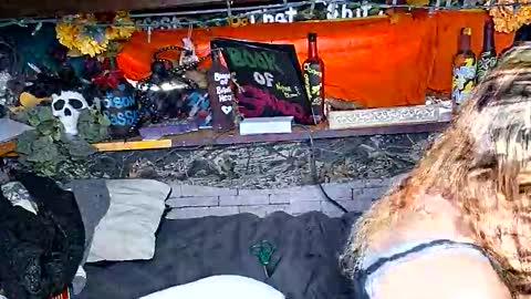 XXXQueenMandyDickenz online show from 11-15-25, 10:04