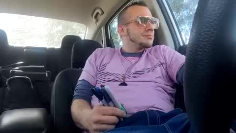 ScubaSteve online show from 03-03-25, 06:33