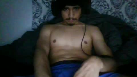 Snapshot of y640 chatting on 07-27-26, 08:32 y640 online show from 07-27-26, 08:32