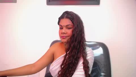 yazhini online show from 03-16-26, 11:47