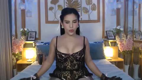 Snapshot of yakarena chatting on 11-18-25, 04:33 yakarena online show from 11-18-25, 04:33