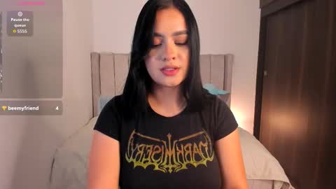 Snapshot of yaky_ chatting on 09-12-25, 12:22 Yakeline online show from 09-12-25, 12:22