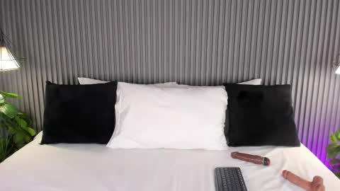 Snapshot of yalezka_ chatting on 05-12-26, 04:31 Yalezka online show from 05-12-26, 04:31