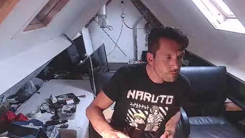 Snapshot of yallayalla1806 chatting on 09-20-25, 01:01 yallayalla1806 online show from 09-20-25, 01:01