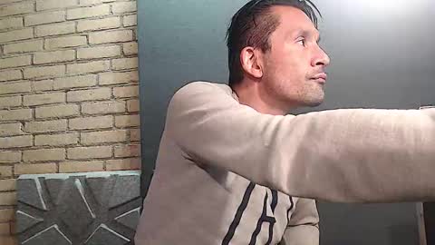 Snapshot of yallayalla1806 chatting on 10-12-25, 02:49 yallayalla1806 online show from 10-12-25, 02:49