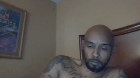 Snapshot of yallfavoritecouple chatting on 03-13-26, 06:42 YallFav0rit3couple online show from 03-13-26, 06:42