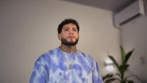 Snapshot of yamp_bigcock chatting on 11-28-25, 11:51 yamp sambrano online show from 11-28-25, 11:51