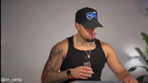 Snapshot of yamp_bigcock chatting on 01-15-26, 01:21 yamp sambrano online show from 01-15-26, 01:21