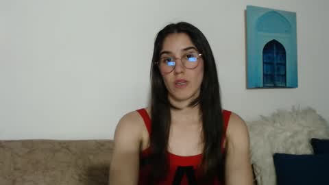 Snapshot of yani_28 chatting on 01-22-25, 03:31 Yani online show from 01-22-25, 03:31