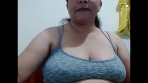 yann40247 online show from 01-26-25, 05:34