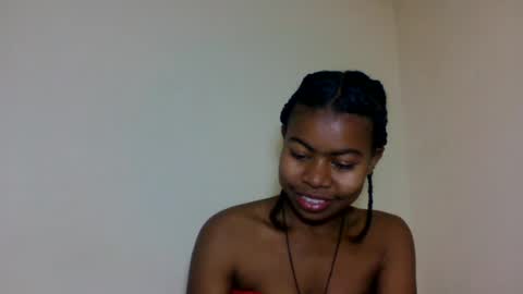 Snapshot of yannick_01 chatting on 07-13-26, 08:33 yannick_01 online show from 07-13-26, 08:33