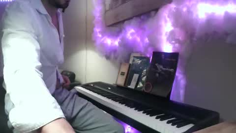 yannsolo8106 online show from 10-27-25, 05:39