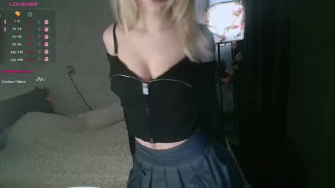 Anny online show from 03-06-26, 02:24